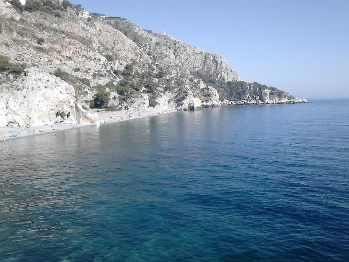 Vistas A Mar, En Paraje Natural La Herradura  Zewnętrze zdjęcie